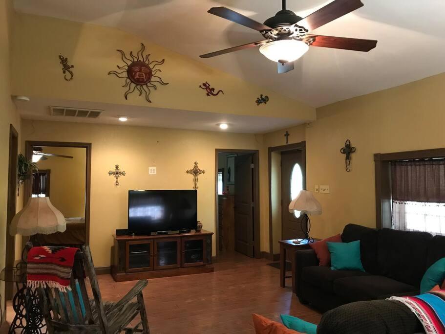 La Maison Du Bayou Petite Anse Near Avery Island 新伊比利亚 外观 照片